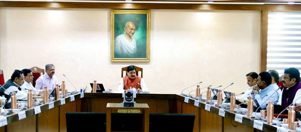 सीएम डॉ. मोहन यादव ने कई अहम फैसलों पर लगाई मुहर, 42 हजार 490 करोड़ रुपये से होगा राज्य का विकास