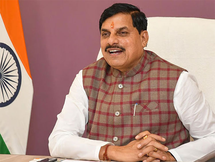 एडवांस तकनीक से प्रशिक्षित बस चालकों के हाथों में होगा स्टेयरिंग