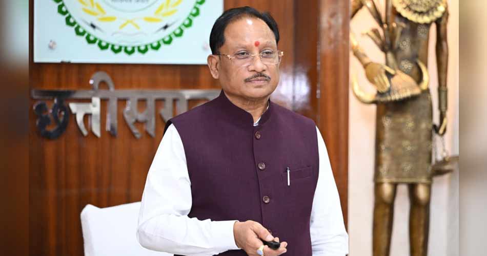 रायपुर : मुख्यमंत्री श्री विष्णु देव साय ने बाबा कार्तिक उरांव की जन्मशताब्दी पर उनकी आदमकद प्रतिमा का किया अनावरण